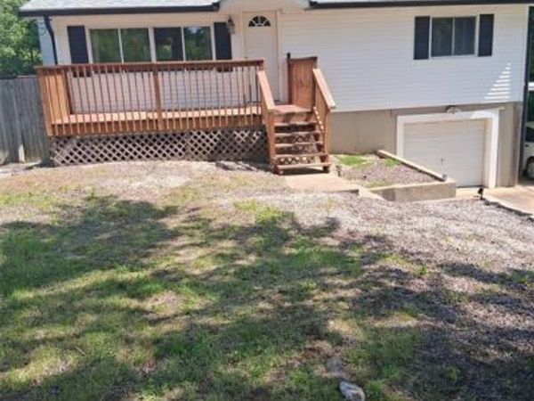 13589 E Sunrise Lake Drive , De Soto, MO 63020