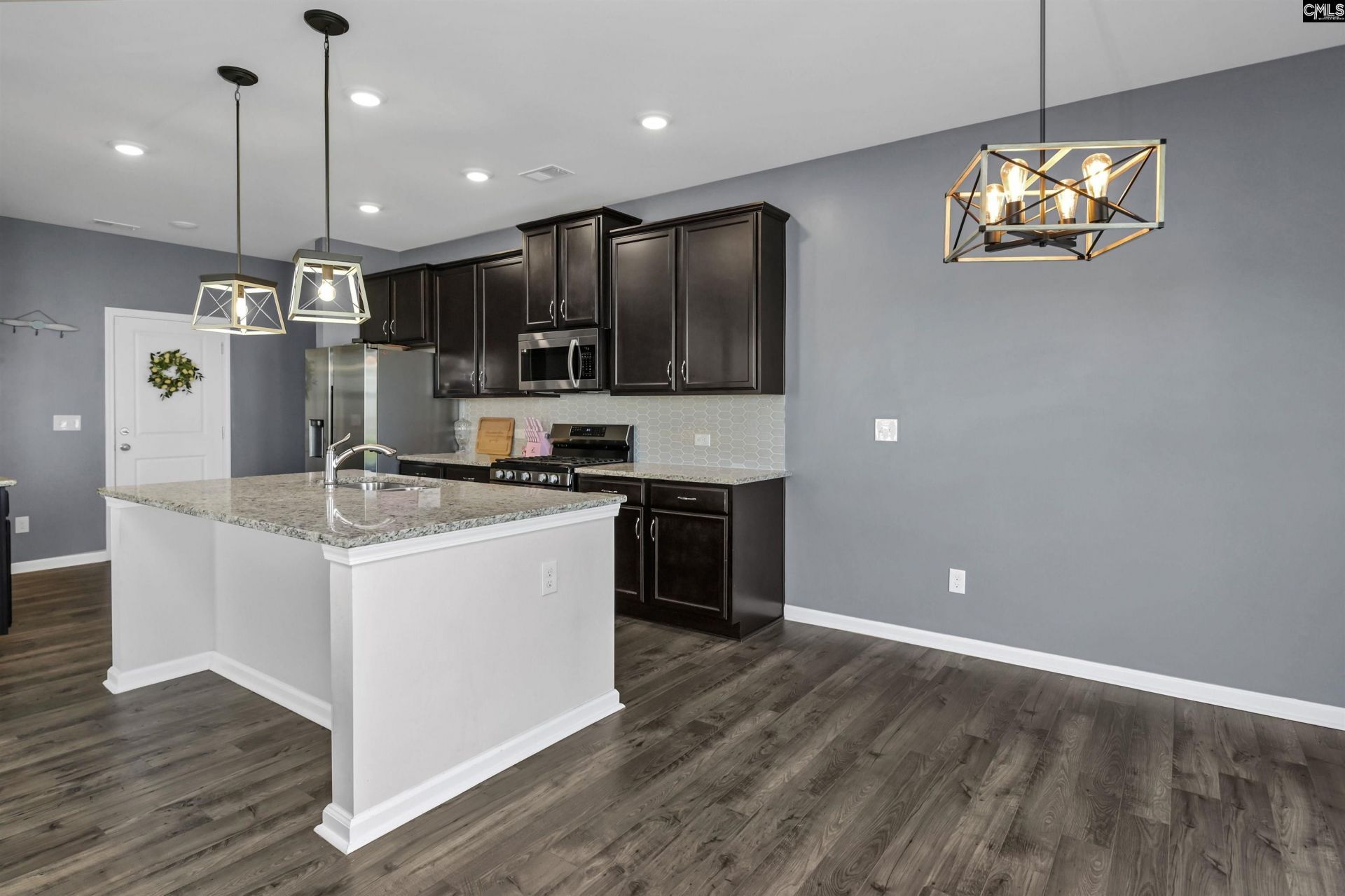 1048 Woodcreek Farms Road  Photo 19