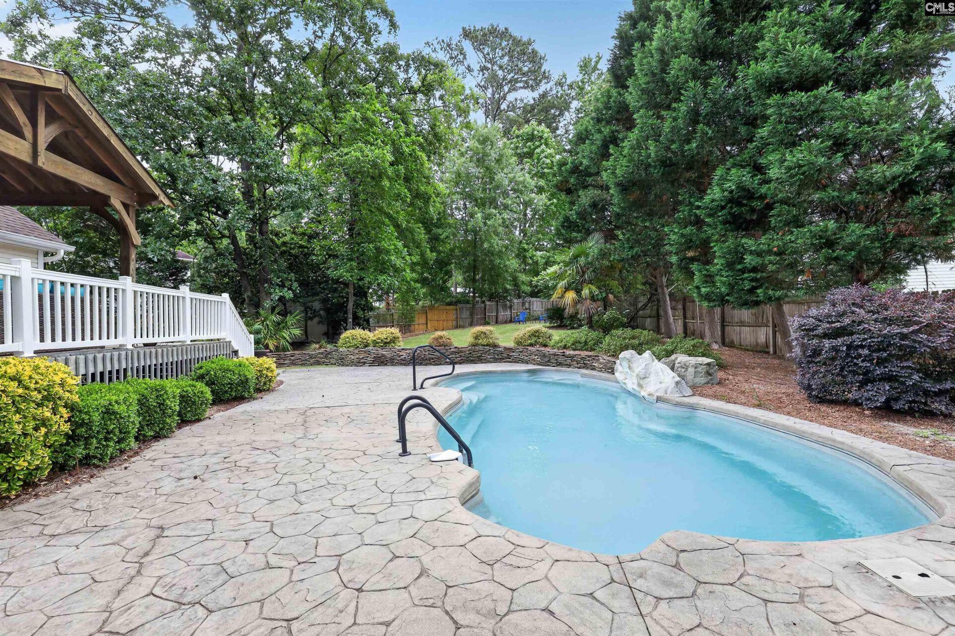 17 Oak Hollow Court Photo 27