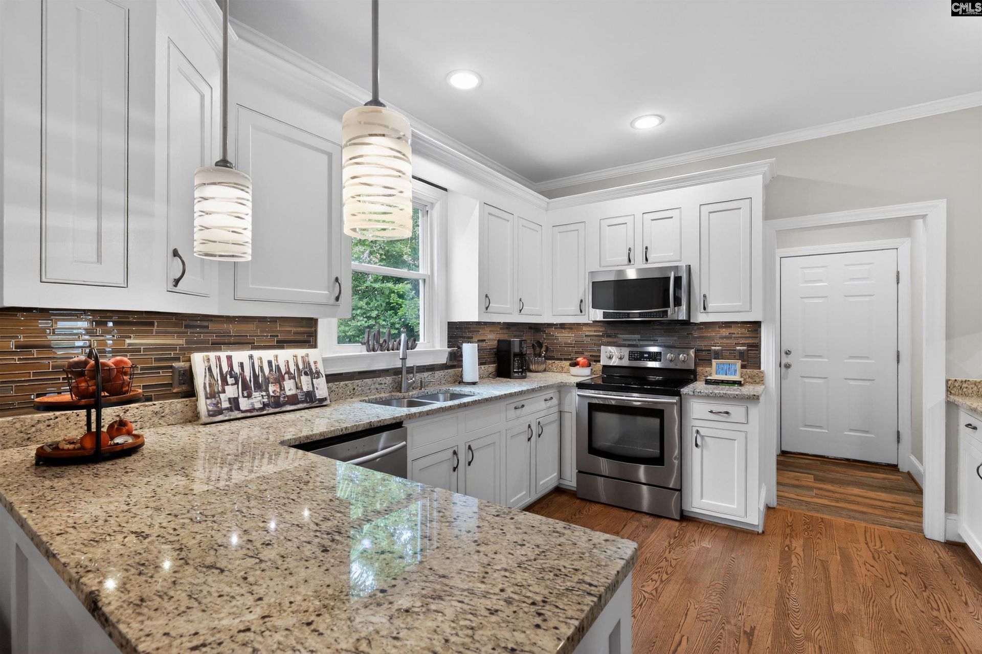 17 Oak Hollow Court Photo 8