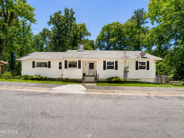 101 Disston Rd , Oak Ridge, TN 37830