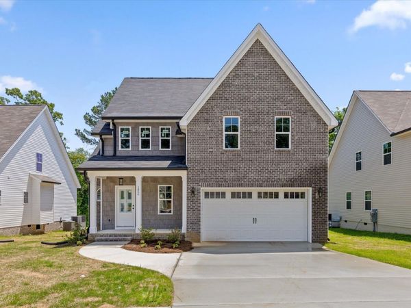 1866 Oakvale Drive , Chattanooga, TN 37421