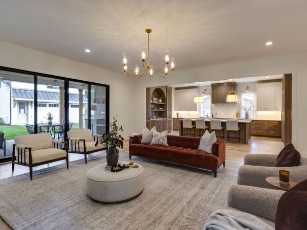 2412 Vaulx Ln, Nashville, TN 37204