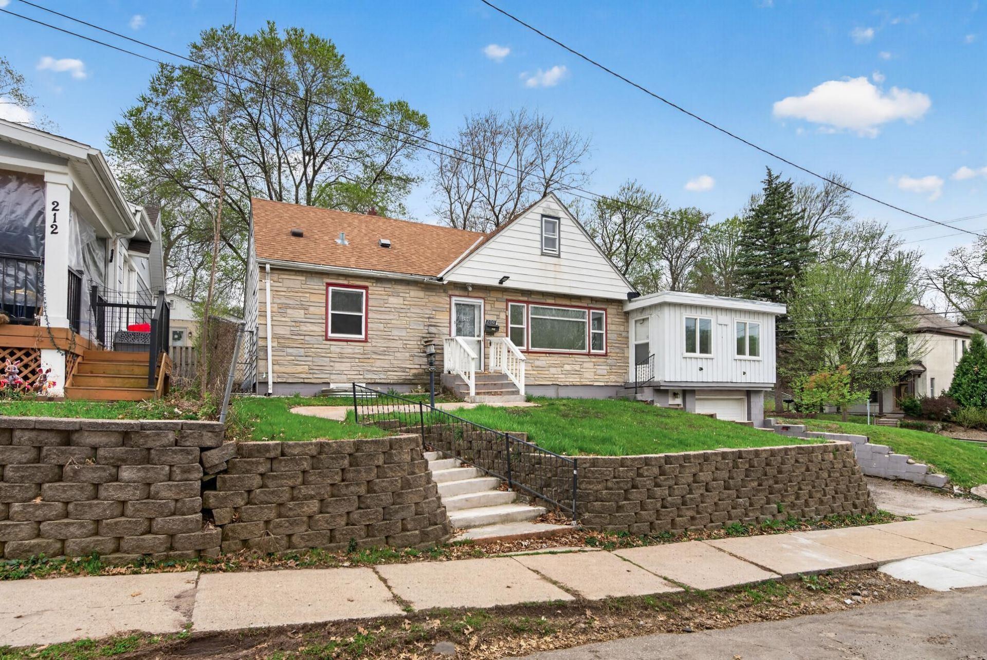 200 Belvidere Street E Saint Paul, MN 55107