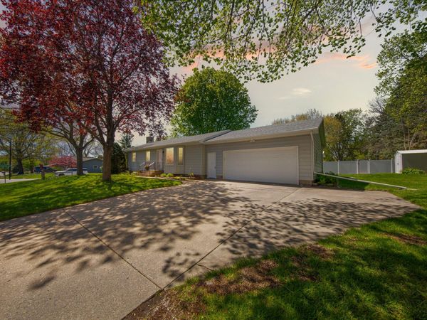 20 Mitchell Drive, Faribault, MN 55021