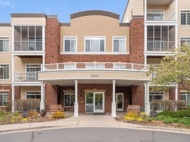 8200 W 33rd Street, Unit 302, Saint Louis Park, MN 55426