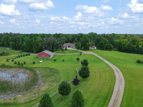 21033 125th Street NW, Sunburg, MN 56289