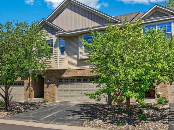 8405 Cedarview Circle, Savage, MN 55378