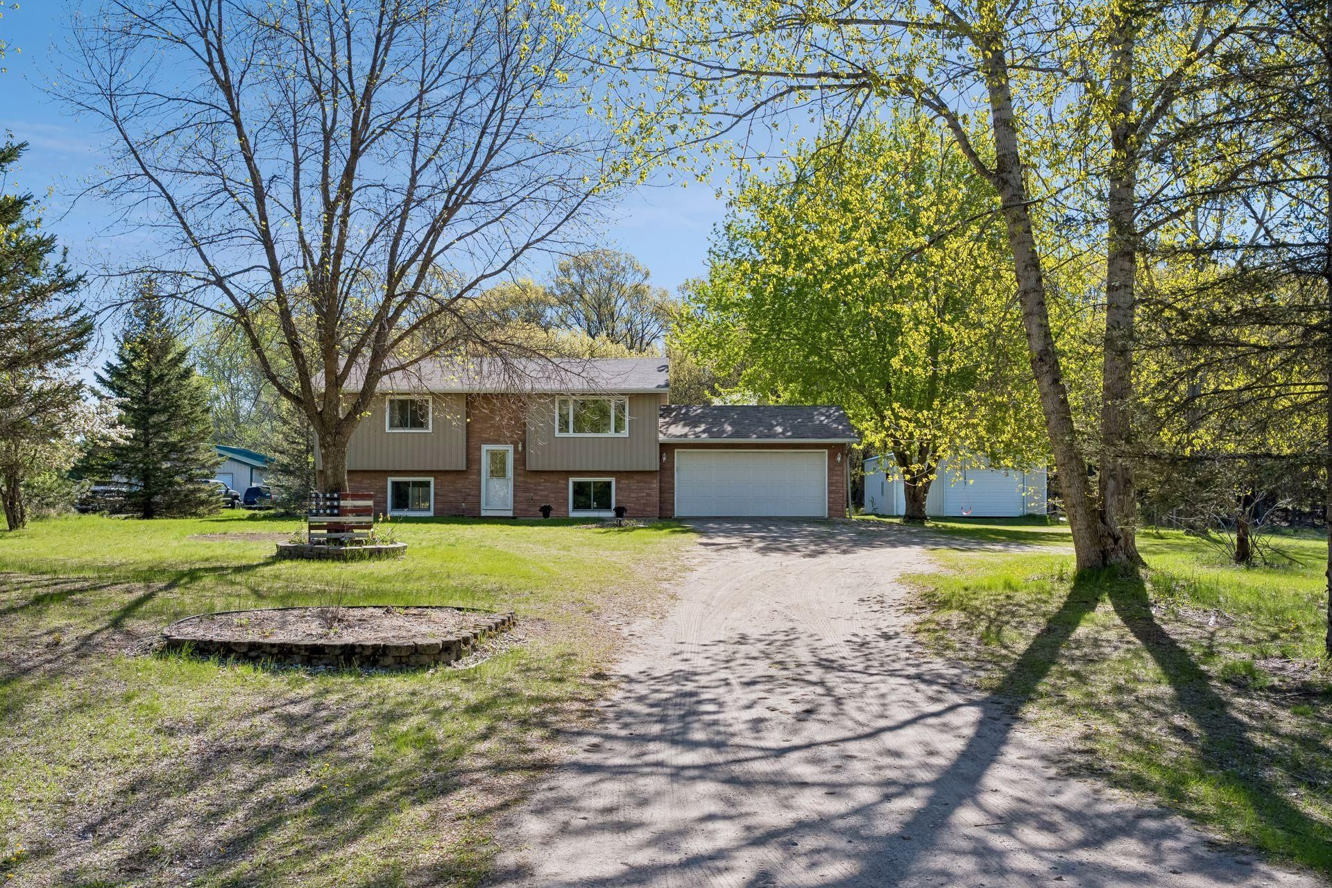24761 140th Street NW, Zimmerman, MN 55398