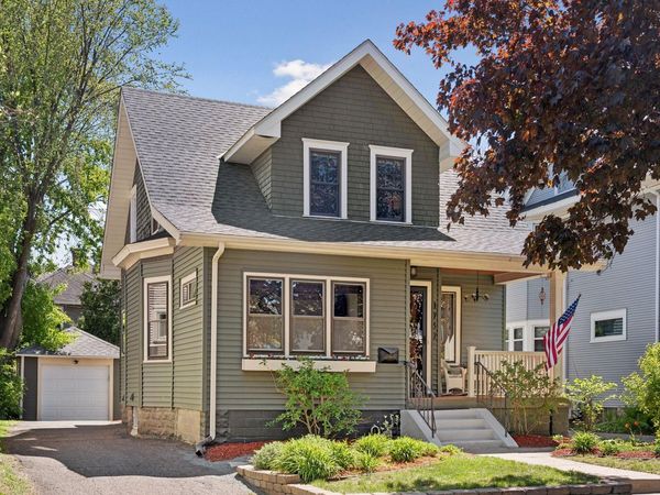 1732 Hague Avenue, Saint Paul, MN 55104