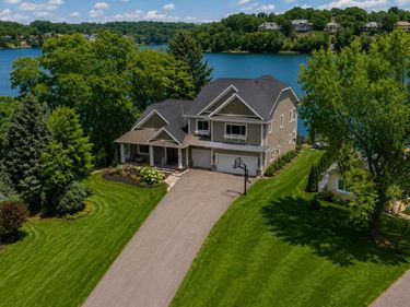 3396 Kings Point Road, Excelsior, MN 55331