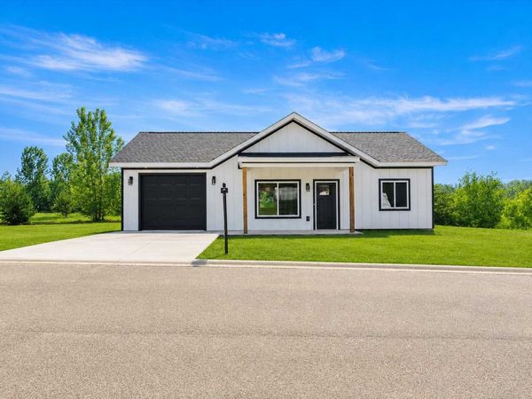 31468 Isabelle Drive, Pequot Lakes, MN 56472
