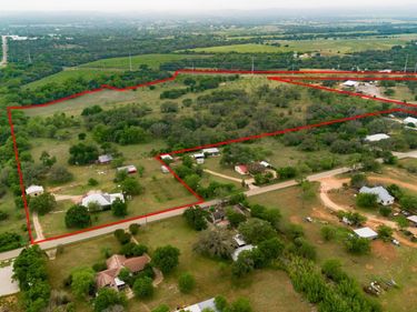 7866 County Road 404, Spicewood, TX 78669
