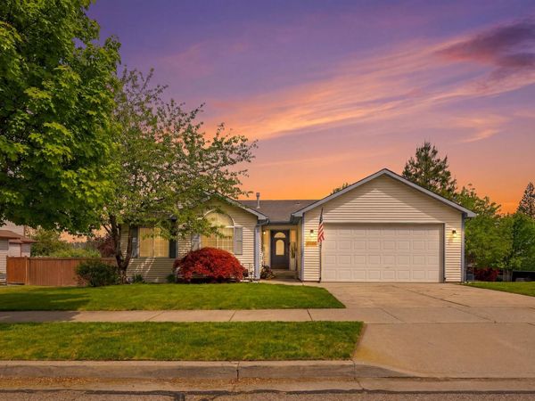 6729 S Moran View Dr, Spokane, WA 99224