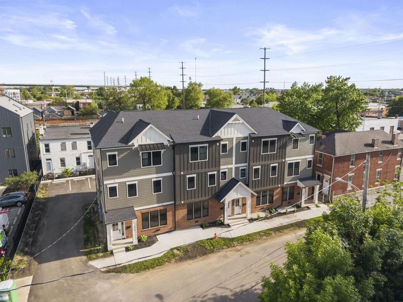 535 W Chapel Street, Columbus, OH 43215 Photo 13