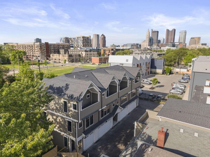 535 W Chapel Street, Columbus, OH 43215 Photo 16