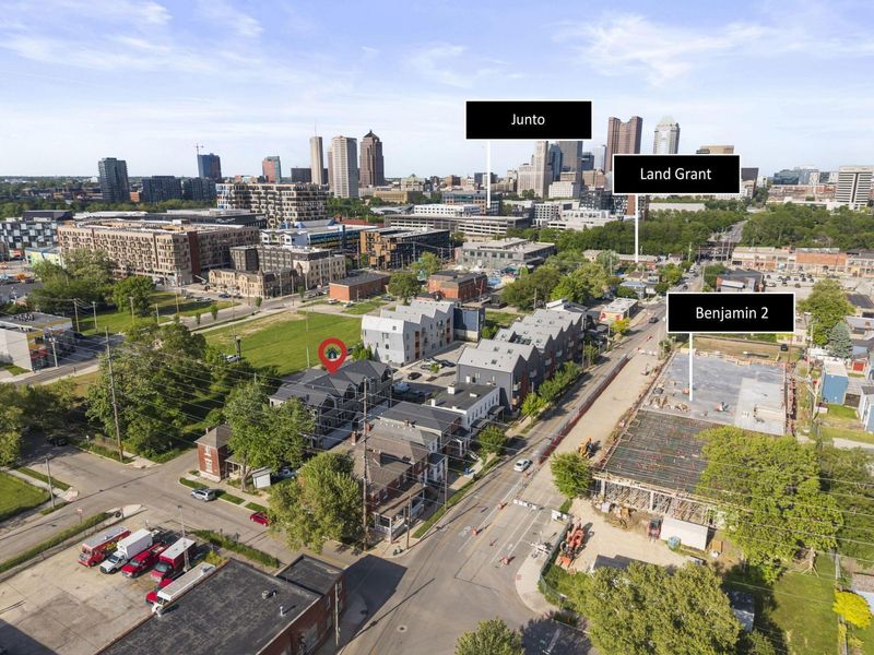 535 W Chapel Street, Columbus, OH 43215 Photo 2