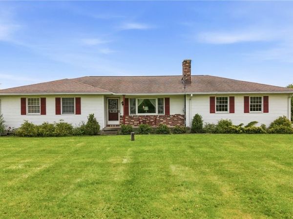 15793 W Garfield Road, Salem, OH 44460