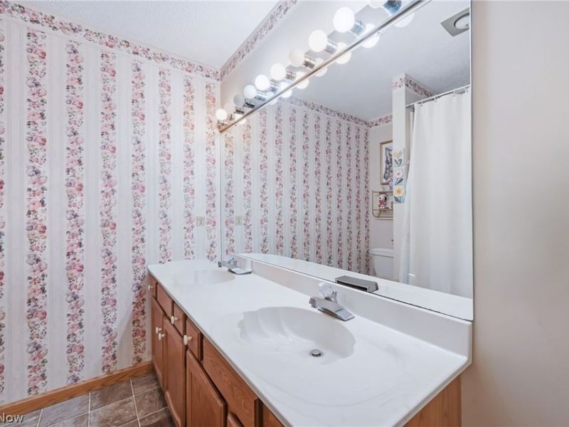 15793 W Garfield Road, Salem, OH 44460 Photo 14