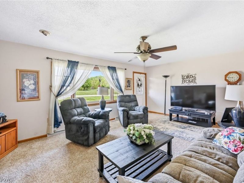 15793 W Garfield Road, Salem, OH 44460 Photo 6