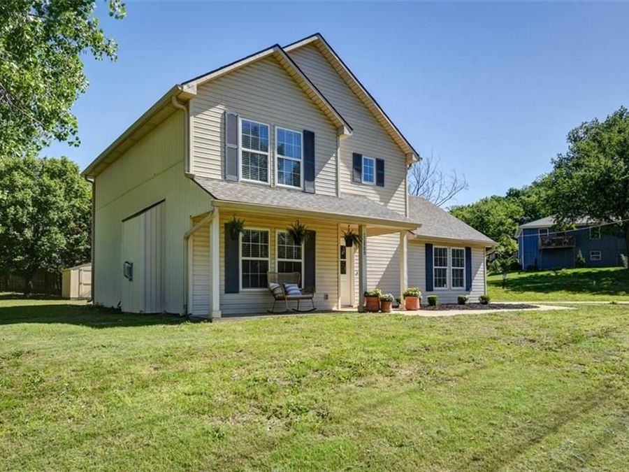 Property Image 4