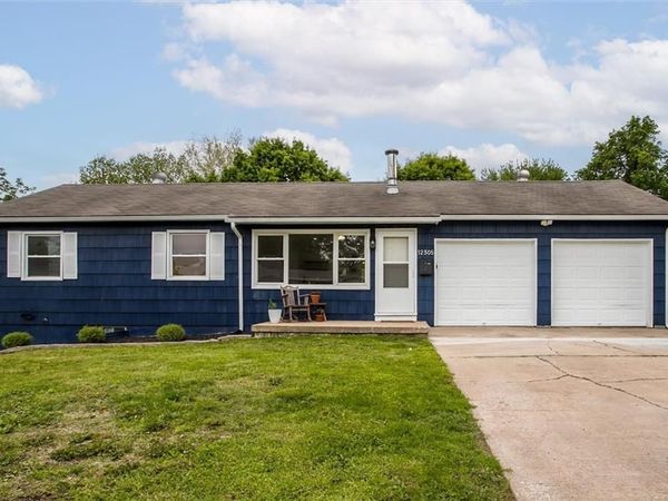 12305 E 52nd Terrace, Kansas City, MO 64133