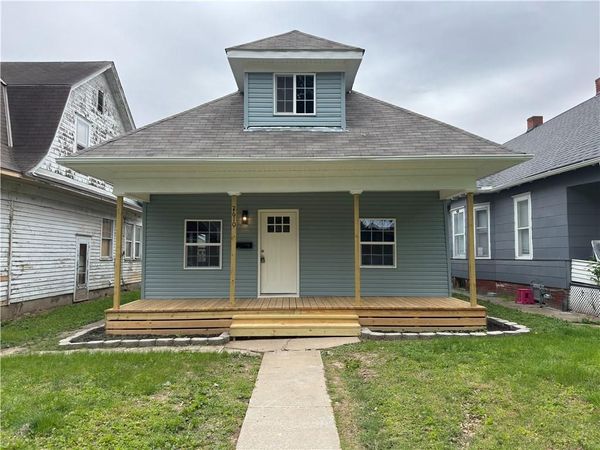 2610 Sacramento Street, St Joseph, MO 64507