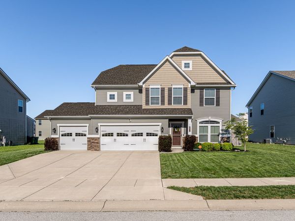 10325 Legacy Drive , Brownsburg, IN 46112