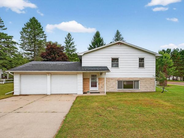 2610 GAYNOR AVENUE, Wisconsin Rapids, WI 54495