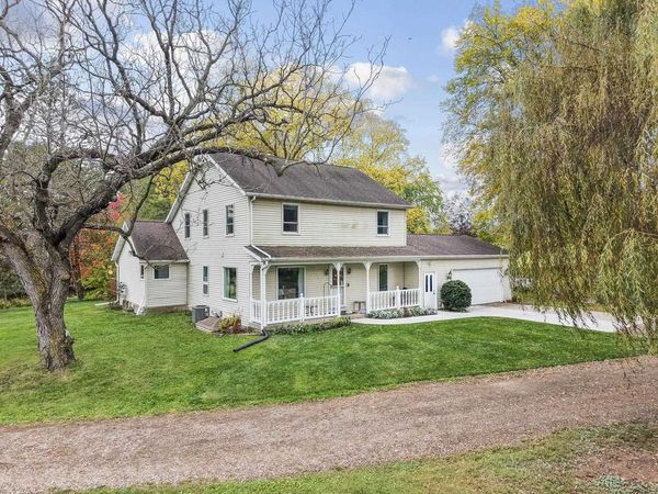 1942 County Road BB, Cottage Grove, WI 53527