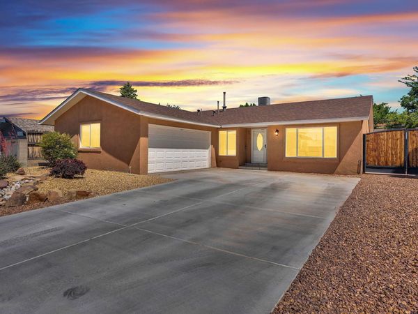 8217 Tina Drive NE, Albuquerque, NM 87109
