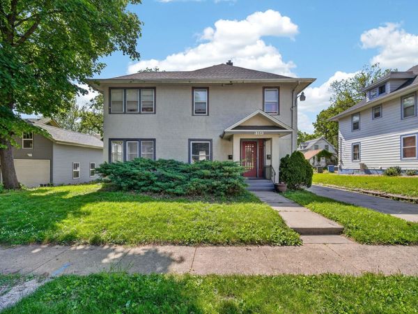 1064 27th Street, Des Moines, IA 50311