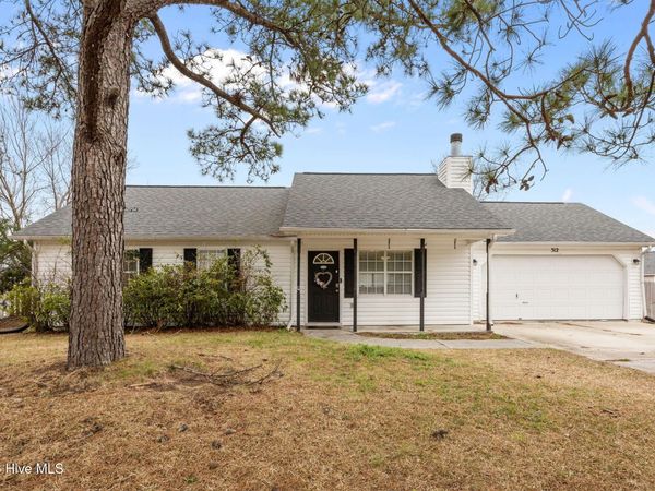 312 Josie Court , Hubert, NC 28539