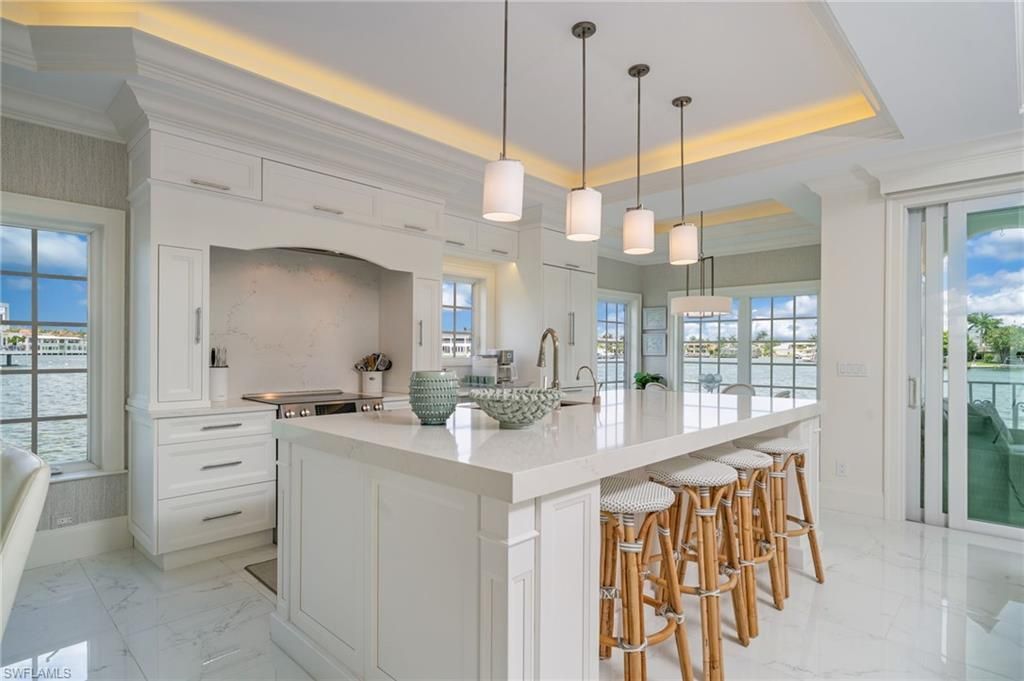4000 Gulf Shore Blvd N, Unit 3300, Naples, FL 34103 Photo
