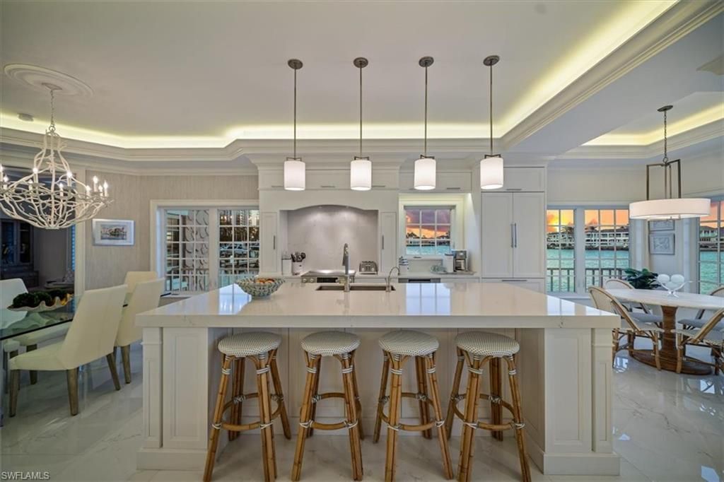 4000 Gulf Shore Blvd N, Unit 3300, Naples, FL 34103 Photo