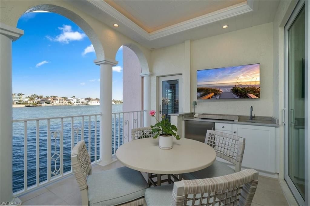 4000 Gulf Shore Blvd N, Unit 3300, Naples, FL 34103 Photo