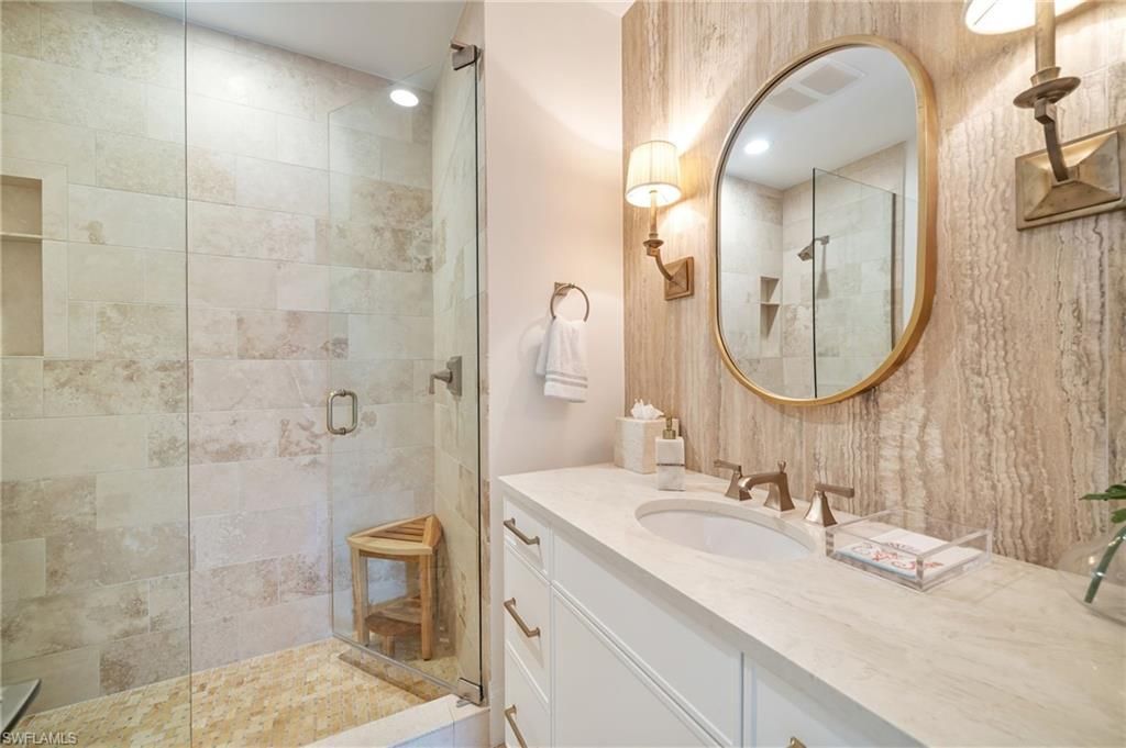 4000 Gulf Shore Blvd N, Unit 3300, Naples, FL 34103 Photo