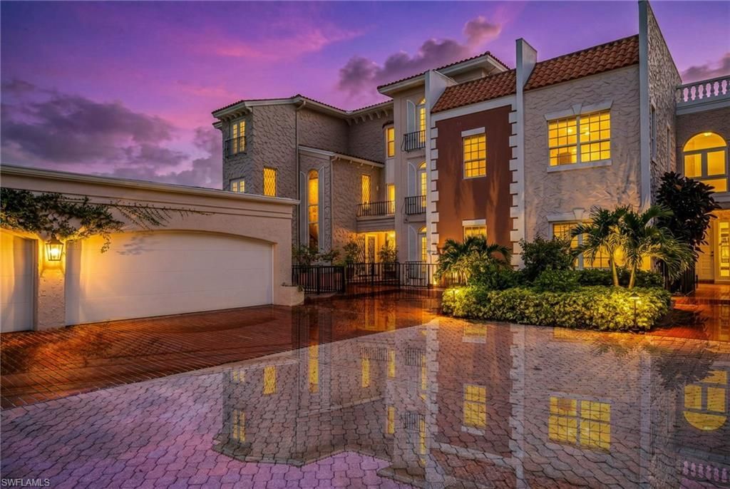4000 Gulf Shore Blvd N, Unit 3300, Naples, FL 34103 Photo