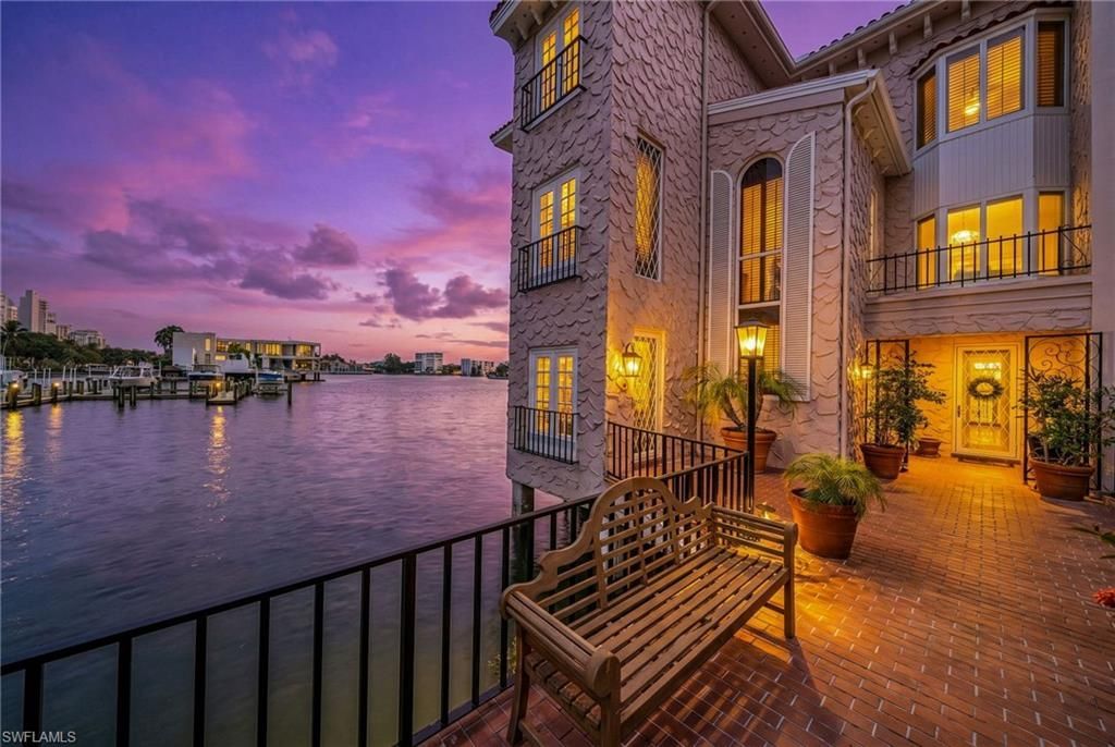 4000 Gulf Shore Blvd N, Unit 3300, Naples, FL 34103 Photo