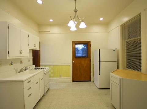 Main Photo