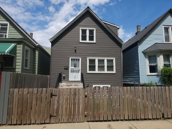 2102 W 68th Place , Chicago, IL 60636