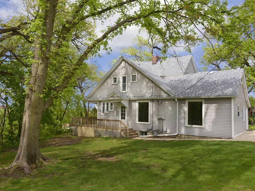 Main Photo