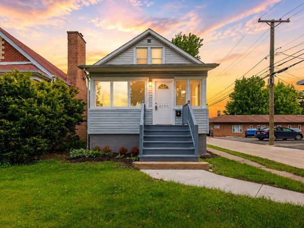 2527 Westover Avenue , North Riverside, IL 60546