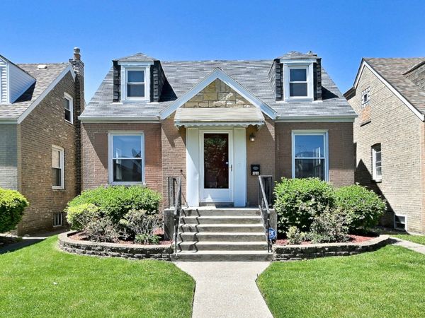 2732 N 72nd Court , Elmwood Park, IL 60707