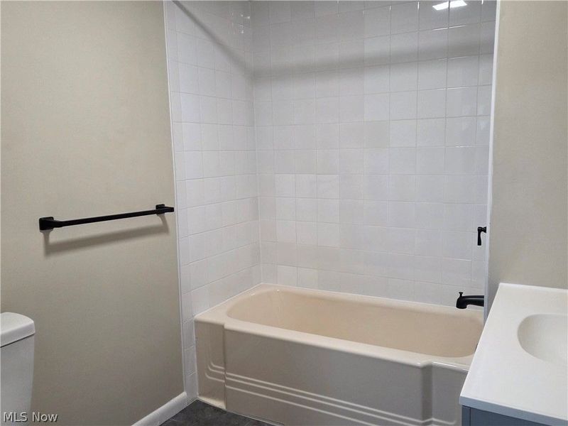137 Hiler Street, Conneaut, OH 44030 Photo 10