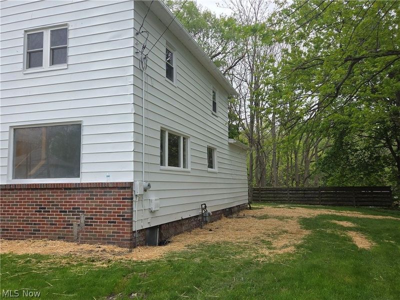 137 Hiler Street, Conneaut, OH 44030 Photo 2