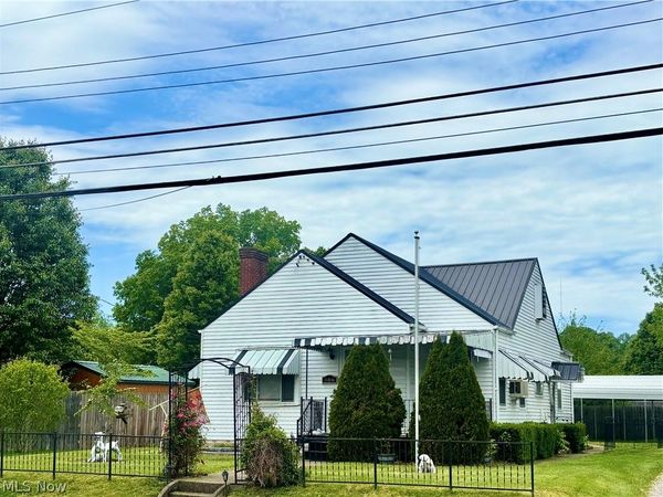 806 Elder Street , Parkersburg, WV 26101