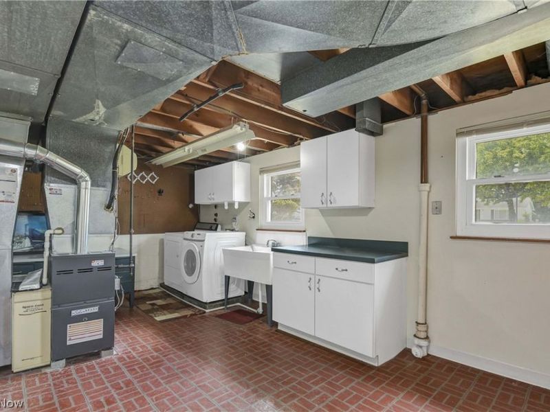 24420 S Oxford Oval, North Olmsted, OH 44070 Photo 41