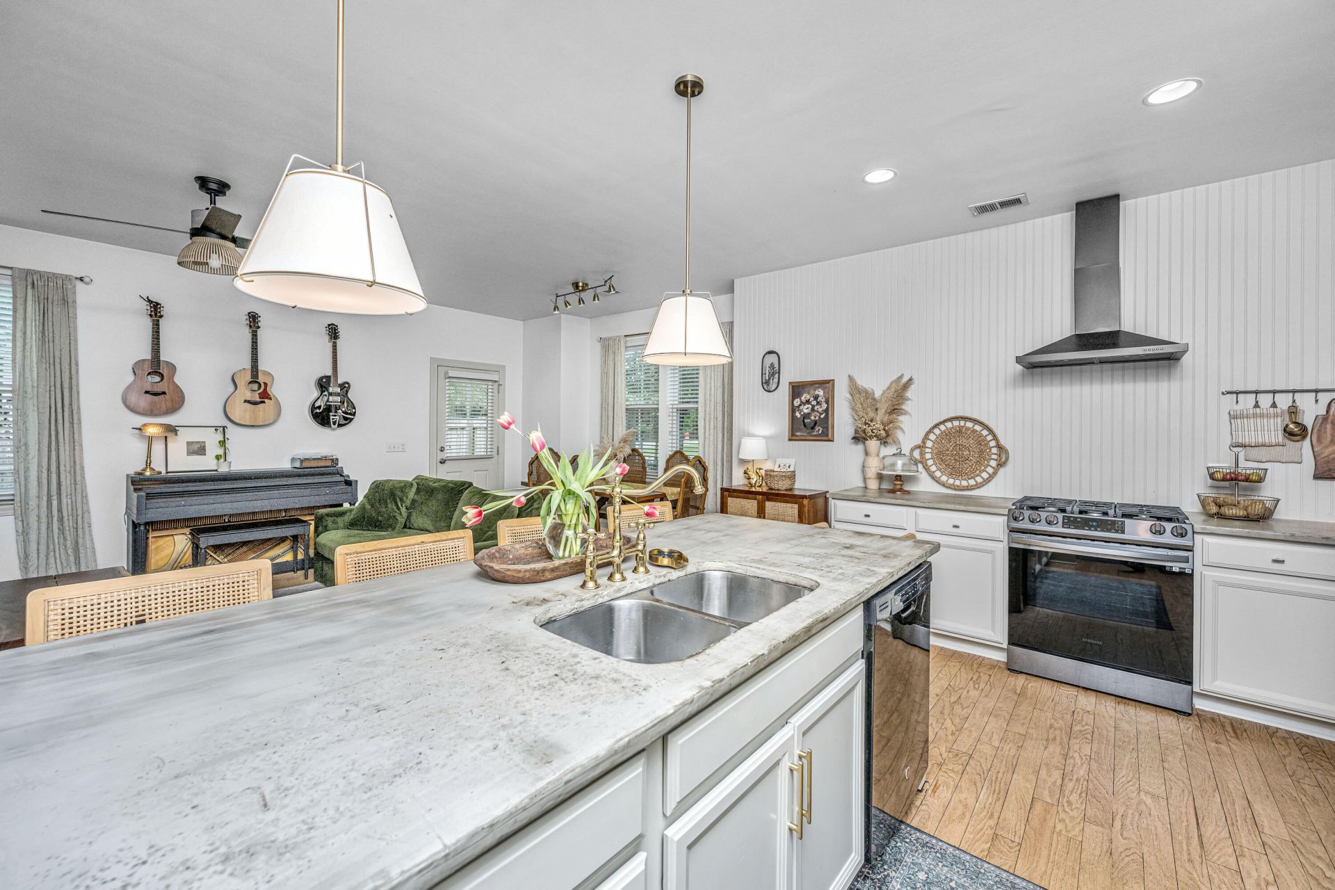 7418 Purser Lane Photo 13
