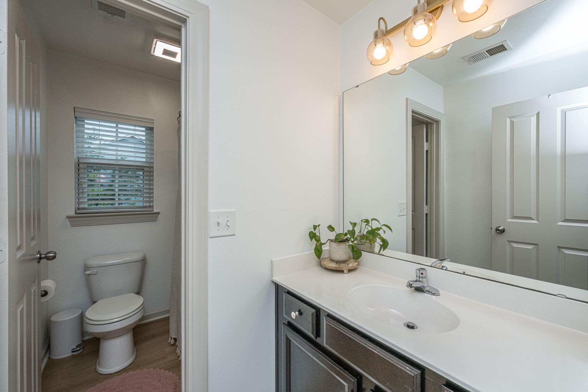 7418 Purser Lane Photo 32